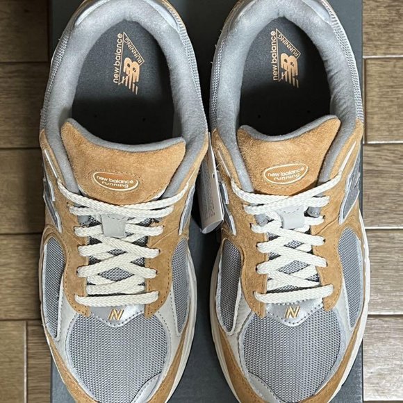 New Balance M2002RhM Core Color Pack Sweet Caramel 2002R Sneaker Men Us10 - Picture 3 of 8